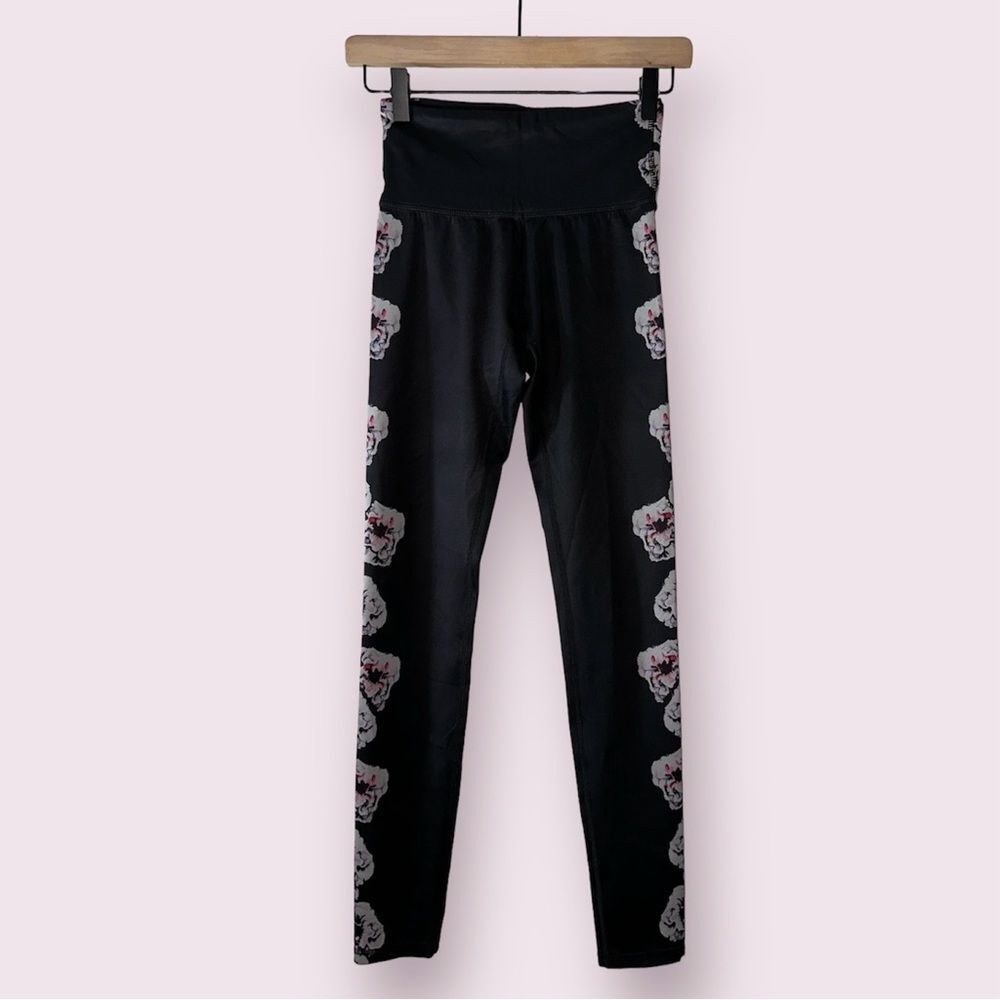 Noli Yoga XS Black Floral Side Stripe High Waist Leggings Botanical Workout USA